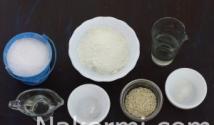 चरण-दर-चरण तस्वीरों के साथ चावल के आटे के चिप्स पकाने की विधि